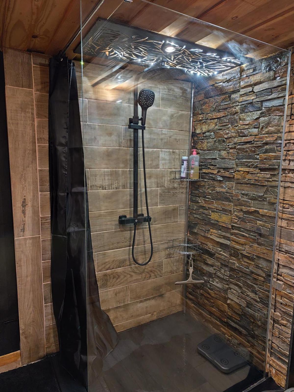 Maison Pres De La Dolce Via Avec Bain Norvegien Saint-Cierge-sous-le-Cheylard Ngoại thất bức ảnh